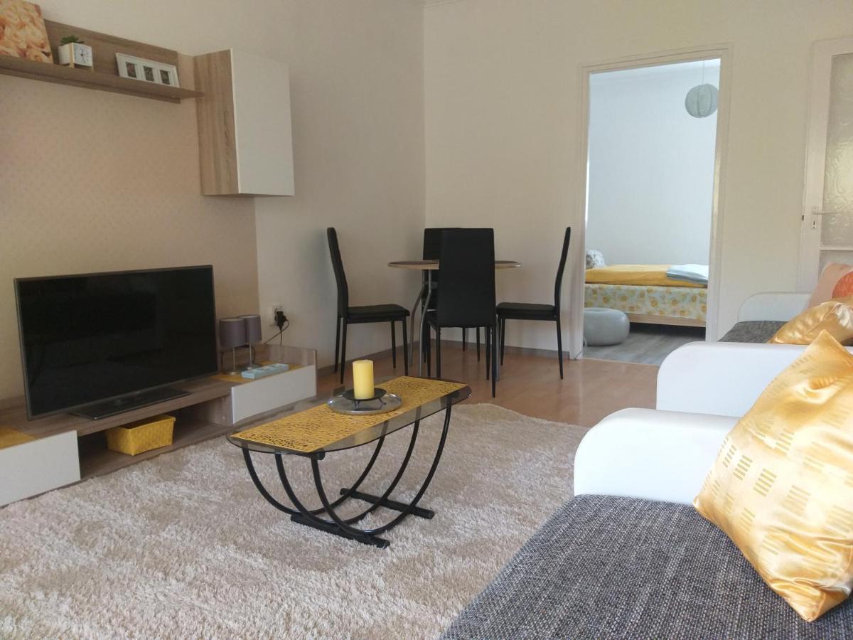 Simon Apartman Tiszafüred Exteriér fotografie