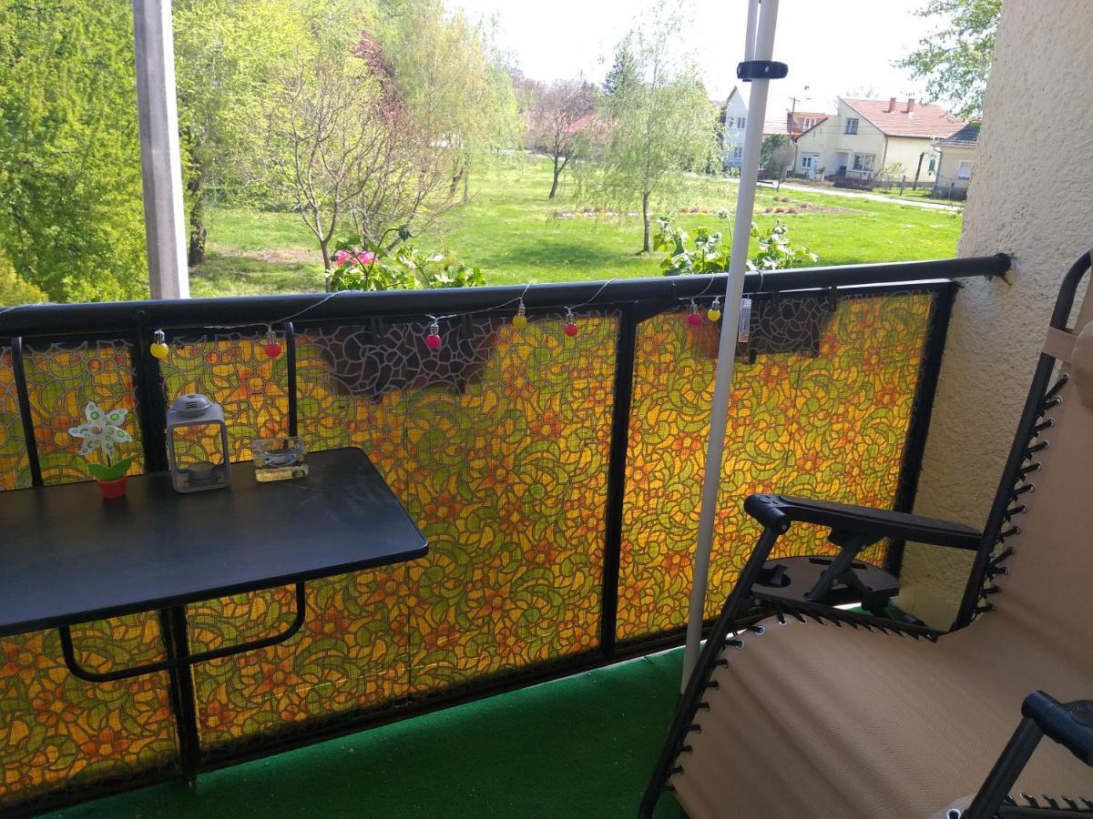 Simon Apartman Tiszafüred Exteriér fotografie